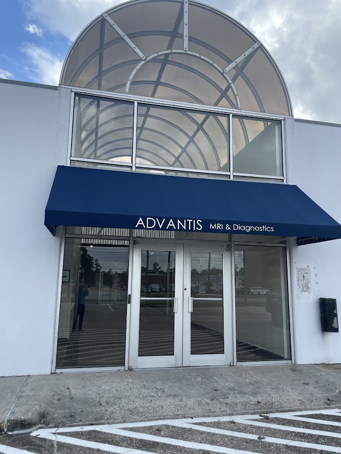 Advantis MRI entrance with a blue awning at Walters Road